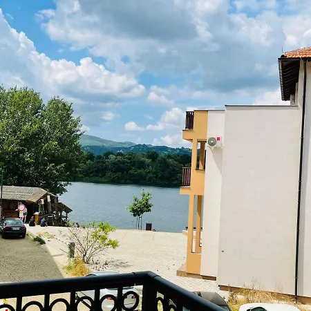 Zivkovic Srebrno Jezero